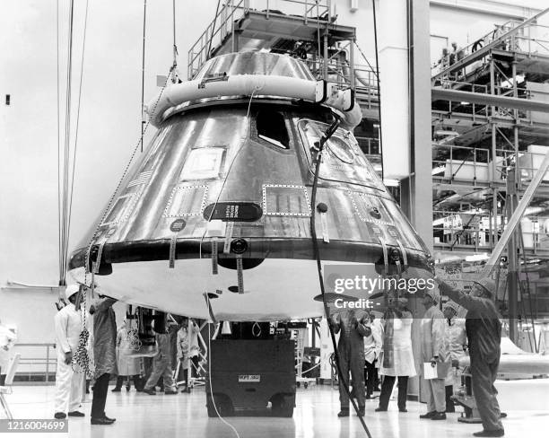 Apollo Command Module Capsule 853 Apollo Command Module Stock Photos, High-Res Pictures, and Images ...