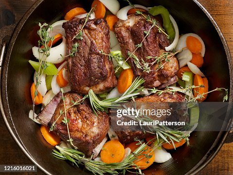 Preparing Red Wine Braised Beef Short Rib Stew Preparing Red Wine Braised Beef Short Rib Stew