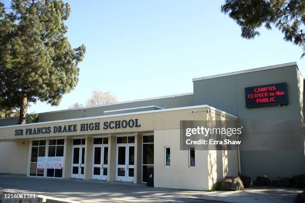 Drake In High School 32 Sir Francis Drake High School Stock Photos, High-Res Pictures, and ...