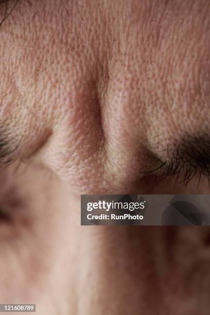 midleage woman,skin close-up - rynka pannan bildbanksfoton och bilder