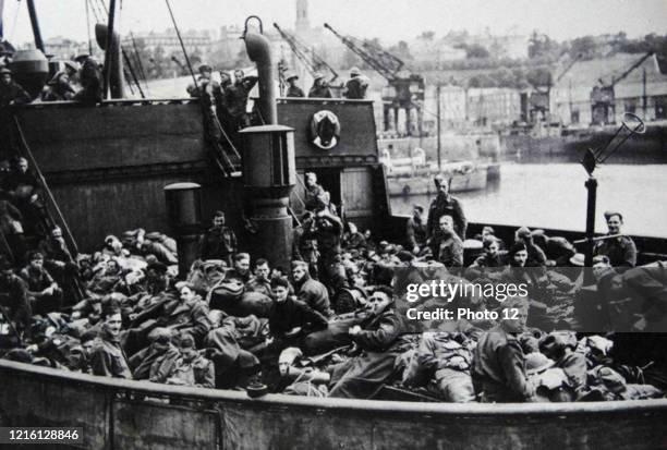 British troops evacuate from France as the German army invades 1940; Dunkirk; France.