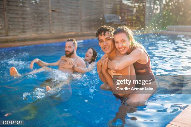 Middle Friends Pool 1,405 Pool Friends Phone Stock Photos, High-Res Pictures, and Images ...