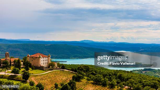 frança, aiguines e lago de sainte-croix - provence alpes cote d'azur - fotografias e filmes do acervo