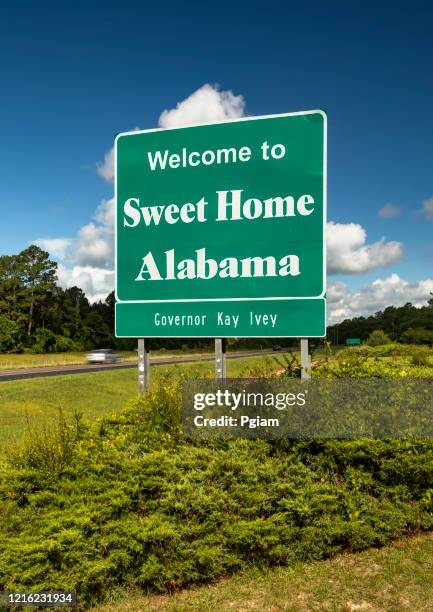 87 Welcome To Alabama Sign Stock Photos, High-Res Pictures, and Images ...