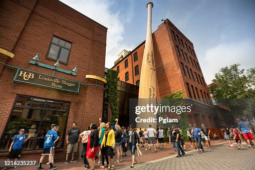 Louisville slugger Museum and factory en Kentucky USA Louisville slugger Museum and factory en Kentucky USA