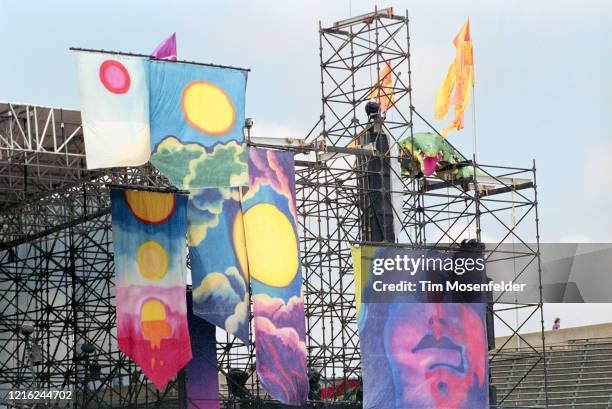 Atmosphere as the Grateful Dead perform at Autzen Stadium on June 24, 1990 in Eugene, Oregon.