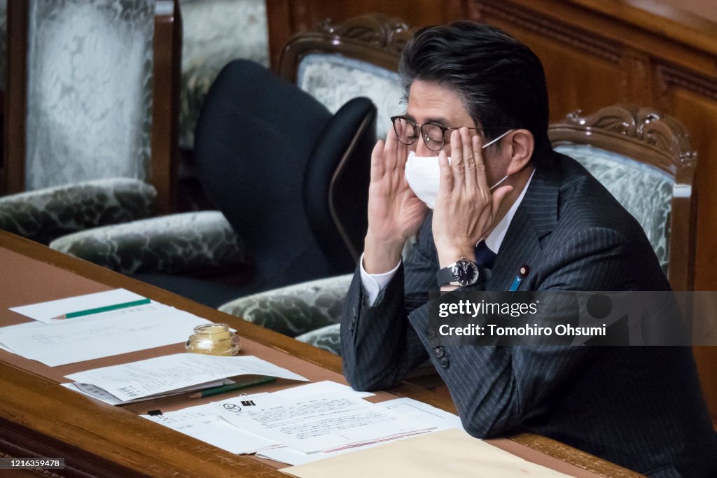 Japanese Prime Minister Abe Addresses Lawmakers On Postponed Tokyo Olympics