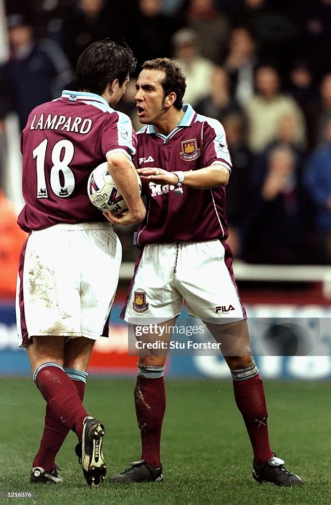 Frank Lampard and Paulo Di Canio of West Ham