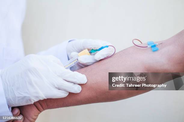 Forearm Id Injection Forearm Injection Fotografías e imágenes de stock - Getty Images