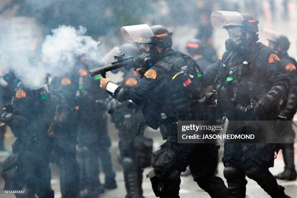 US-POLITICS-RACISM-JUSTICE-POLICE-minorities