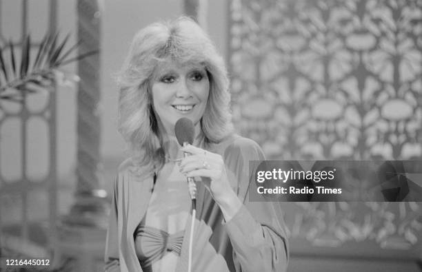 Cloder Rodgers 101 Clodagh Rodgers Stock Photos, High-Res Pictures, and Images - Getty ...
