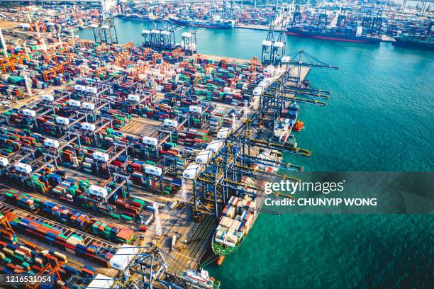 384 Ship Discharge Stock Photos, High-Res Pictures, and Images - Getty ...