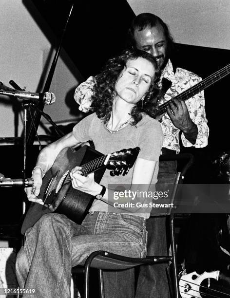 English singer Julie Driscoll performs on stage at Kings College, London, circa 1977.