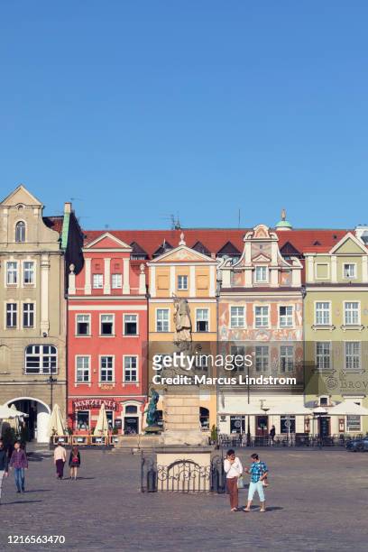 old market square in poznan - poznan poland stock pictures, royalty-free photos & images