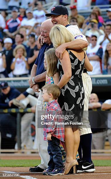 Jim Thome of the Minnesota Twins with his father Chuck, wife Andrea News  Photo - Getty Images