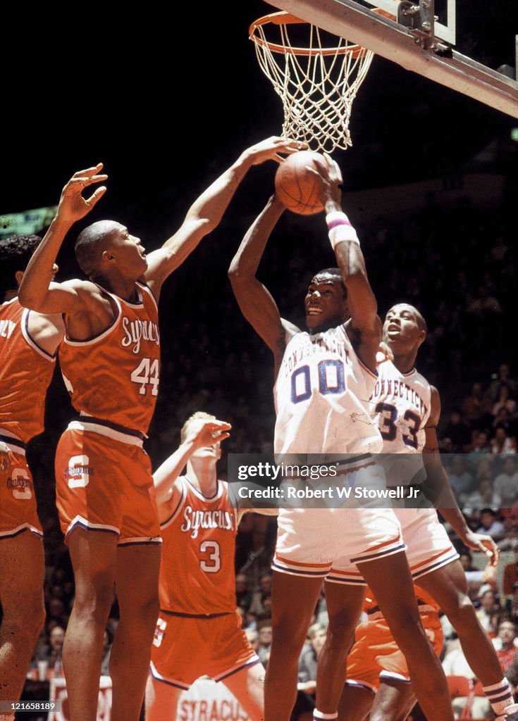 Robinson And Coleman Contest A Rebound
