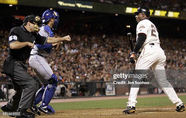 San Francisco Giants Barry Bonds strikes out vs Los Angeles Dodgers September 24, 2004 at SBC Park in San Francisco, California. The Dodgers beat the...