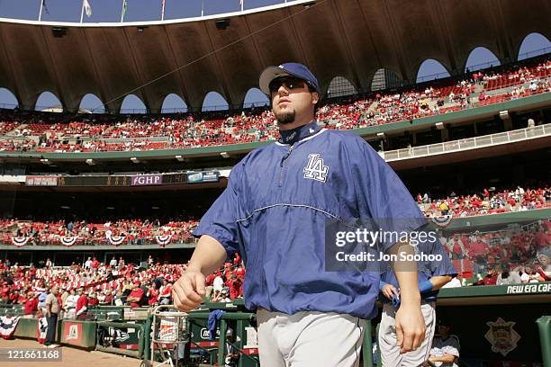 Los Angeles Dodgers pitcher Eric Gagne takes the field during introductions of Game 1vs St.Louis Cardinals at Busch Stadium Tuesday, October 5, 2004...