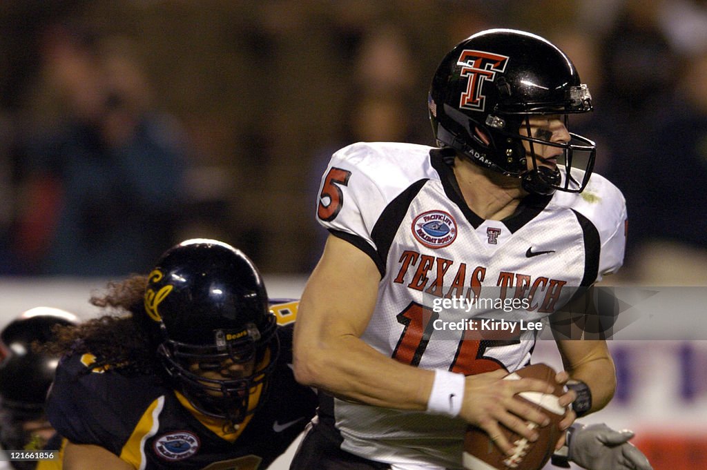 Pacific Life Holiday Bowl - Texas Tech  vs California - December 30 , 2004