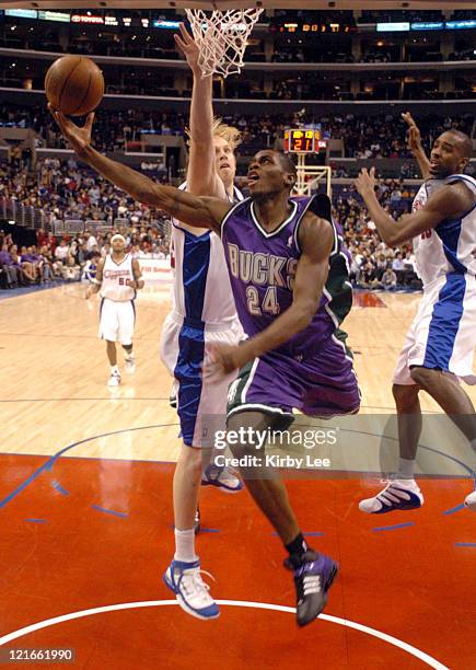 Desmond Mason of the Milwaukee Bucks goes up for a layup during the NBA game between the Los Angeles Clippers and the Milwaukee Bucks at the Staples...