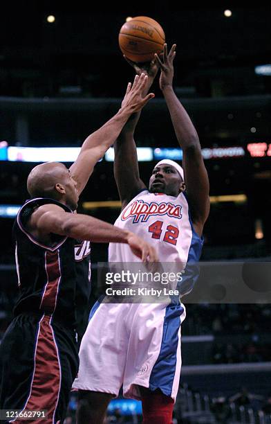 Elton Brand of the Los Angeles Clippers during 93-82 victory over the Utah Jazz at the Staples Center on Friday, Jan. 24, 2004.