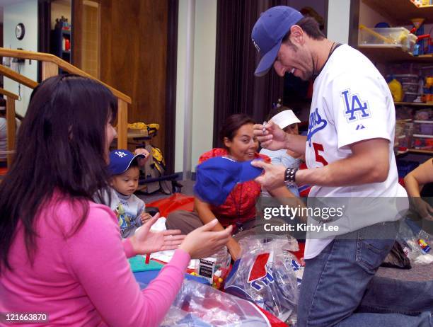 1,110 Dodgers Nomar Garciaparra Photos & High Res Pictures - Getty