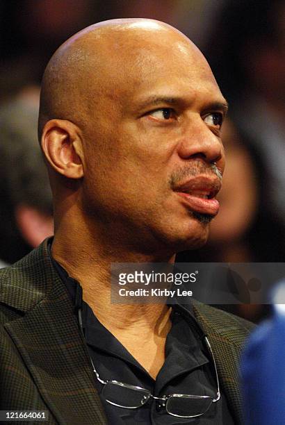 Kareem Abdul-Jabbar aka Lew Alcindor watches NBA basketball game between the Los Angeles Clippers and Los Angeles Lakers at the Staples Center in Los...