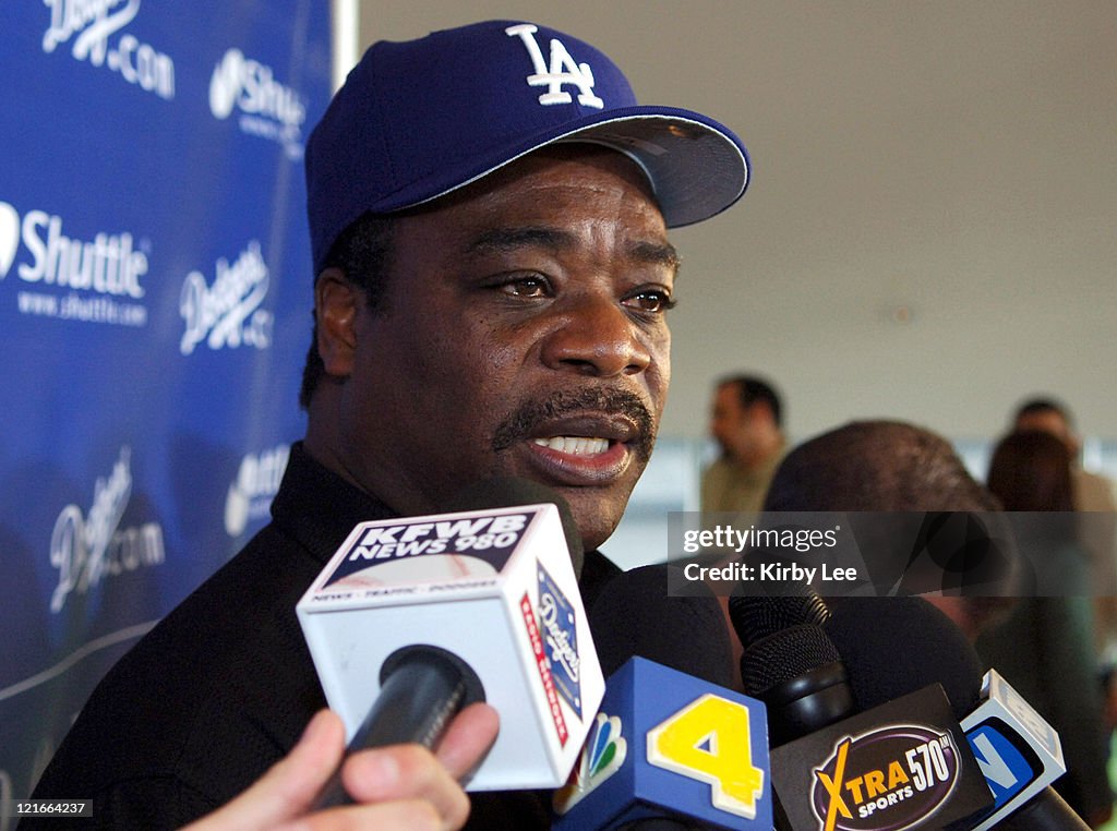 Los Angeles Dodgers Announce 2006 Coaching Staff