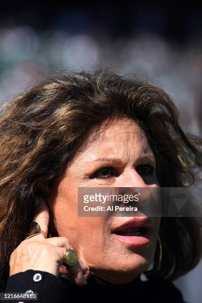 Lainie Kazan performs the National Anthem before the New York Jets vs Oakland Raiders game on October 25, 2009 at The Oakland Coliseum.