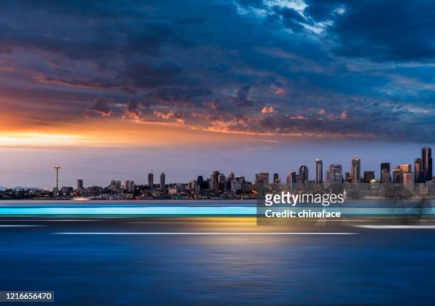night skyline of seattle - seattle stock pictures, royalty-free photos & images