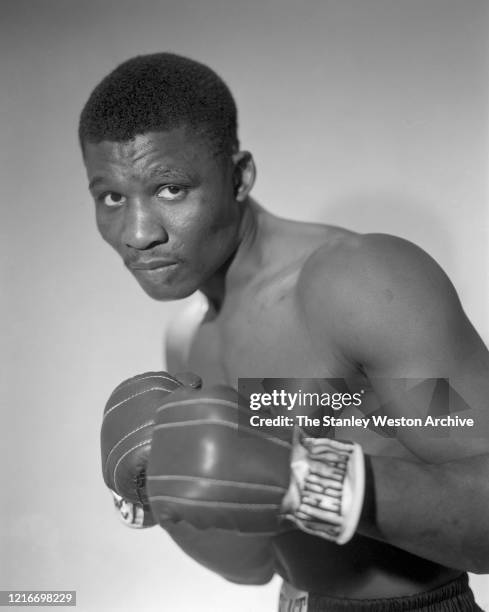 Middleweight professional boxer Bobby Dawson of the United States poses for a portrait on September 13, 1955 in the Bronx, New York.