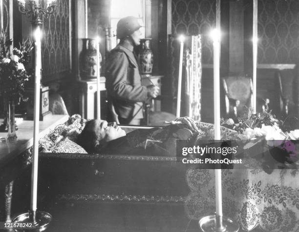 After his assassination by Nazi sympathizers, Austria's Chancellor, Engelbert Dollfuss , lies in state in the Chancellery in Vienna, Austria,...