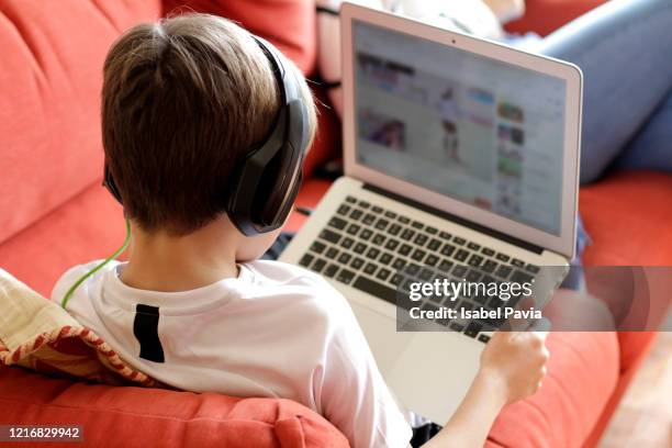 boy playing video game on computer - boy rear bildbanksfoton och bilder