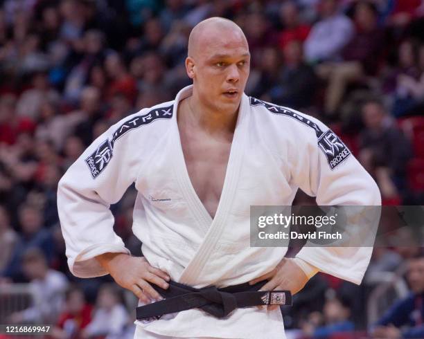 Triple European champion, triple World finallist and twice Olympic bronze medallist, Henk Grol of the Netherlands lost his first o100kg contest to...