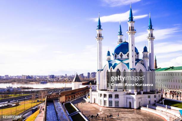 one of the largest mosques in russia, the kul sharif mosque in kazan, russia - kazan stock pictures, royalty-free photos & images