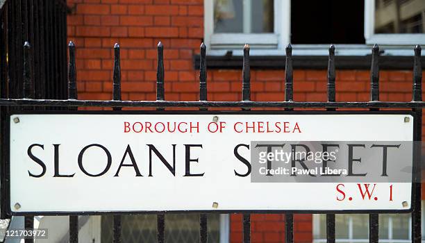 sloan street sign , london - sloan stock pictures, royalty-free photos & images