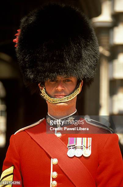 welsh guard, trooping the colour - bearskin hat stock pictures, royalty-free photos & images