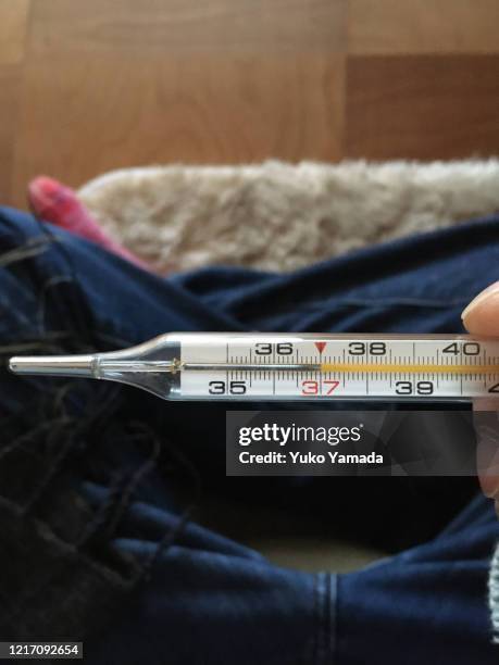 mercury thermometer - mercury thermometer stock pictures, royalty-free photos & images