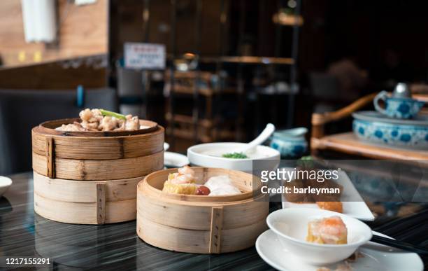 close up the hongkong food - dim sum meal stock pictures, royalty-free photos & images