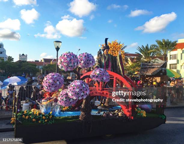 Float Dammit 15,632 Float And Carnival Stock Photos, High-Res Pictures, and Images ...