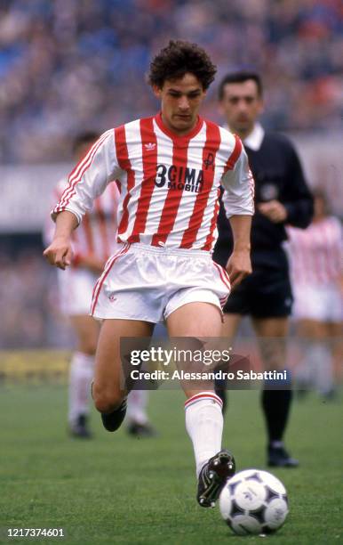 Roberto Baggio of Vicenza in action, Italy.