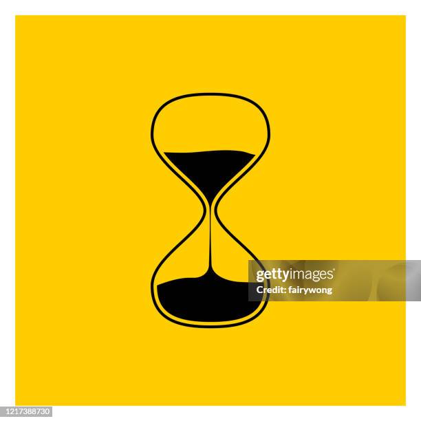 ilustrações de stock, clip art, desenhos animados e ícones de hourglass icon - hourglass