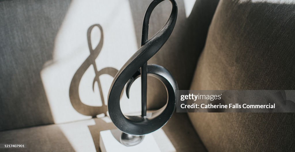 Treble Clef Shadow