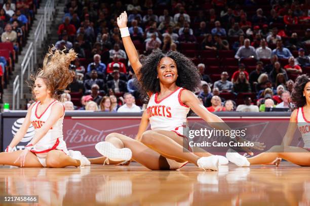 Houston Rockets Dance Houston Rocket Dancers Photos and Premium High Res Pictures - Getty Images