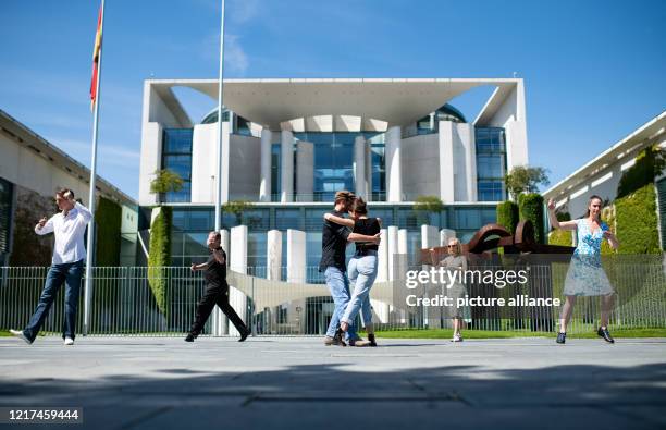 Tango dancers in front of the Chancellery in Berlin The action "Save the Intangible Cultural Heritage of Humanity Argentine Tango" seeks support for...