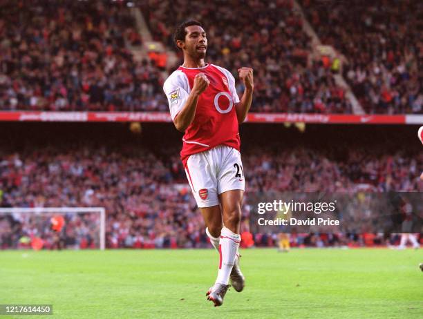 Jermaine Pennant celebrates scoring a goal for Arsenal during the Premier League match between Arsenal and Southampton on May 7, 2003 in London,...