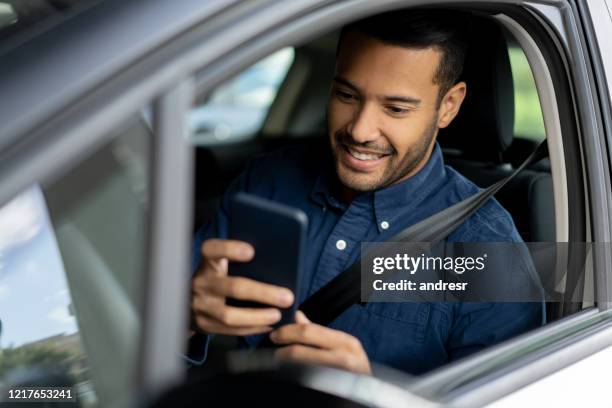 donât text and driving - car mobile stock pictures, royalty-free photos & images