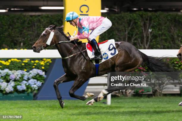 Chad Larson Photos and Premium High Res Pictures Getty Images