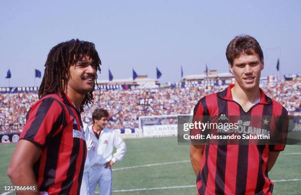 Ruud Gullit and Marco Van Basten of AC Milan look on before the Serie A match betwen Pisa and AC Milan, on Stadio Arena Garibaldi in Pisa Italy.