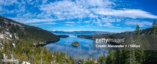 scenic landscape with emerald bay in lake tahoe, nevada, usa - emerald bay lake tahoe stock pictures, royalty-free photos & images